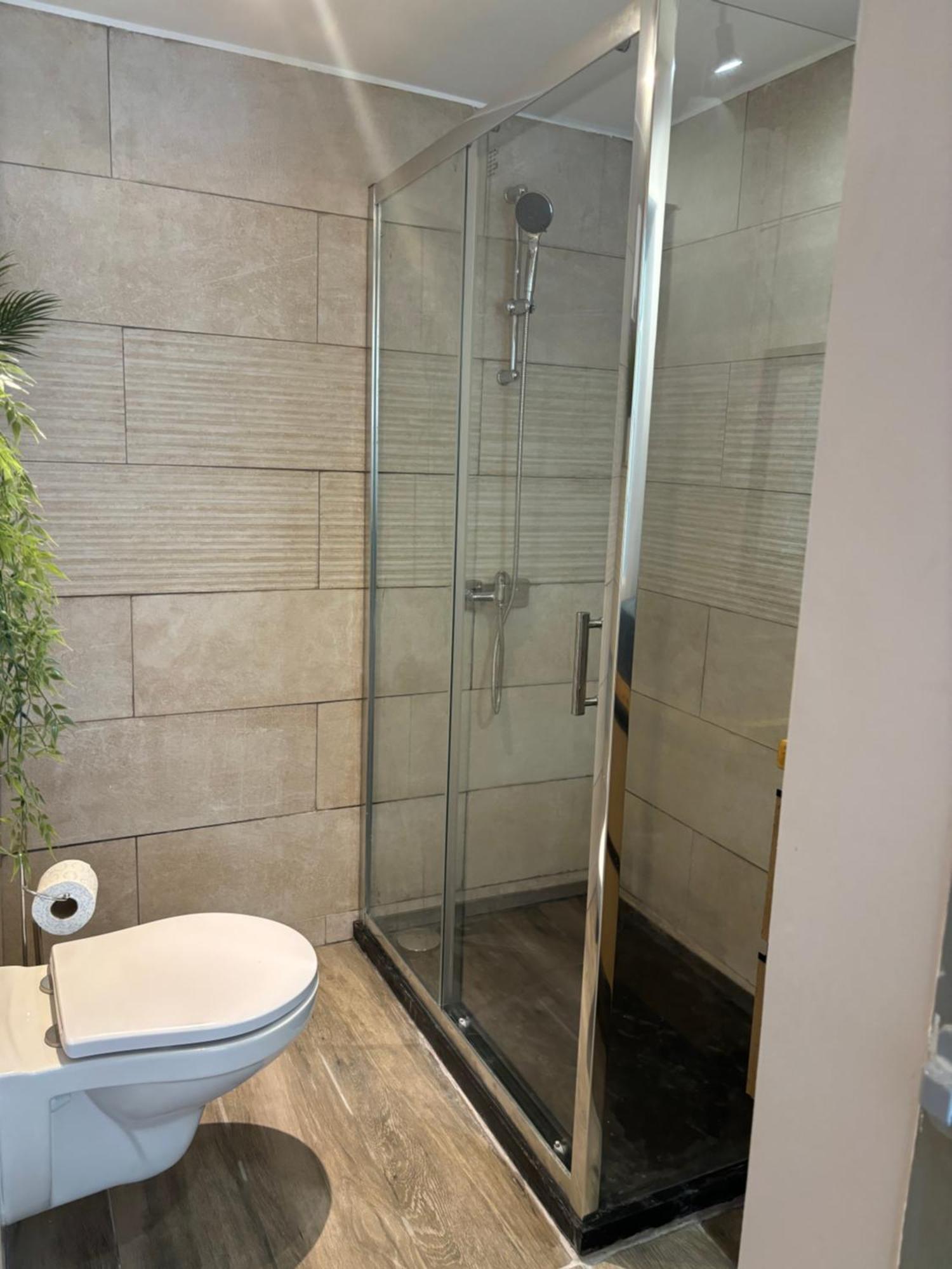 Au Coeur Du Vieux Village Apartment